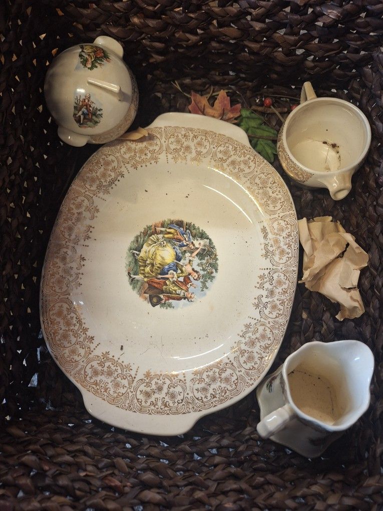 Colonial couple china