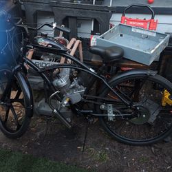 Dewey 80cc Gas Powered Bike