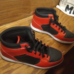 Future Shoes Size 13