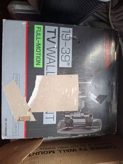 Rocke fish full motion corner tv wallmount 19-39 inch