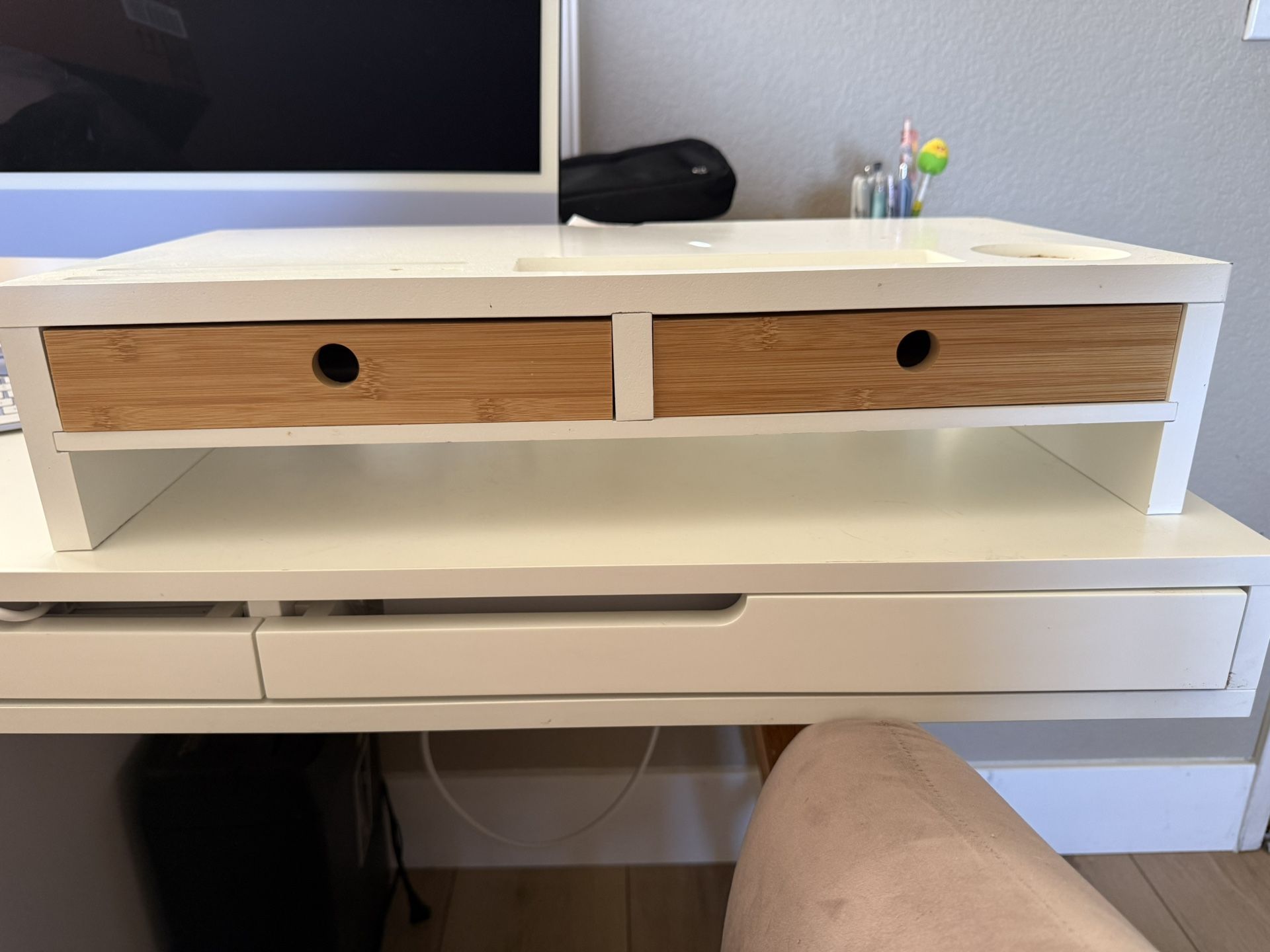 Computer Monitor Stand