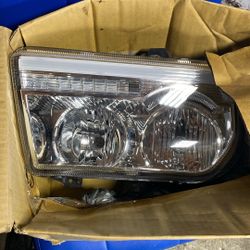Chrysler 300 Headlights
