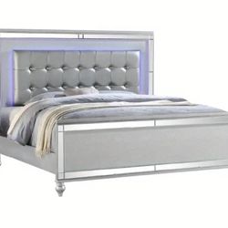 King Mirror Sliver Bed