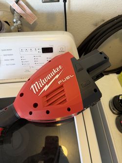 Milwaukee weed eater M18