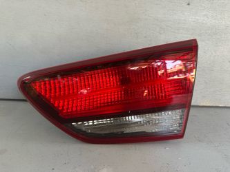 2018 2019 2020 2021 2022 2023 KIA RIO REAR RIGHT PASSENGER SIDE TAIL LIGHT OEM 92404-H91