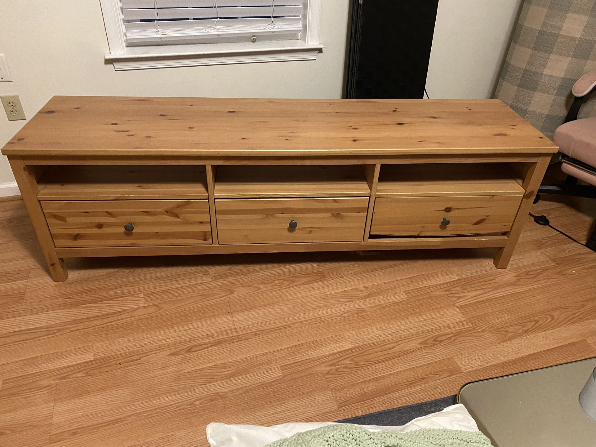 Tv Entertainment Stand