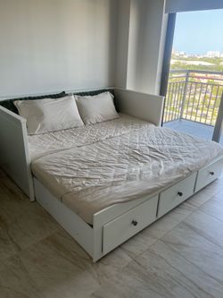 Daybed