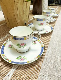 Vintage Wedgwood Demitasse Teacups And Saucers