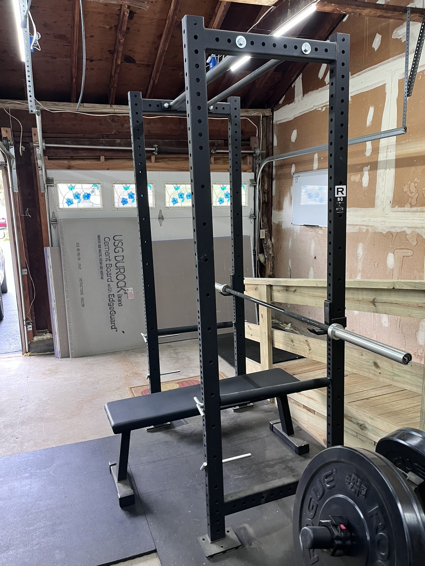Rogue R3 Power Rack W/ Bench Gym Equipment Home Gym Garage Gym