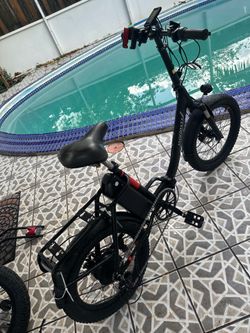 Upgraded battery and controller 35mph
