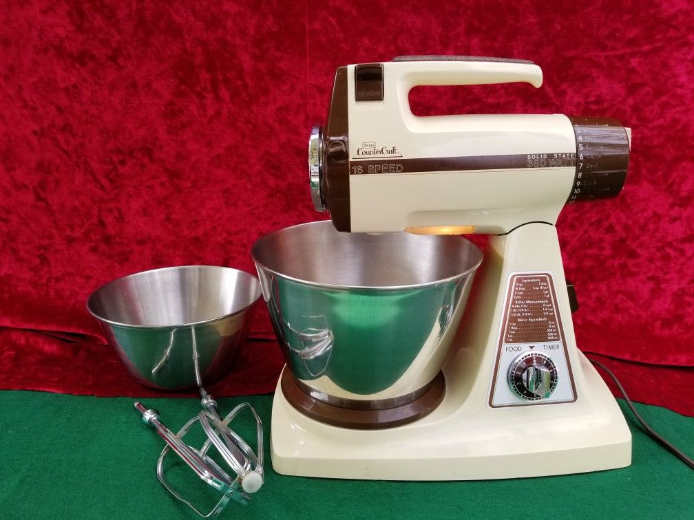 Vintage Sears Counter Craft 16 Speed Solid State Food Processor