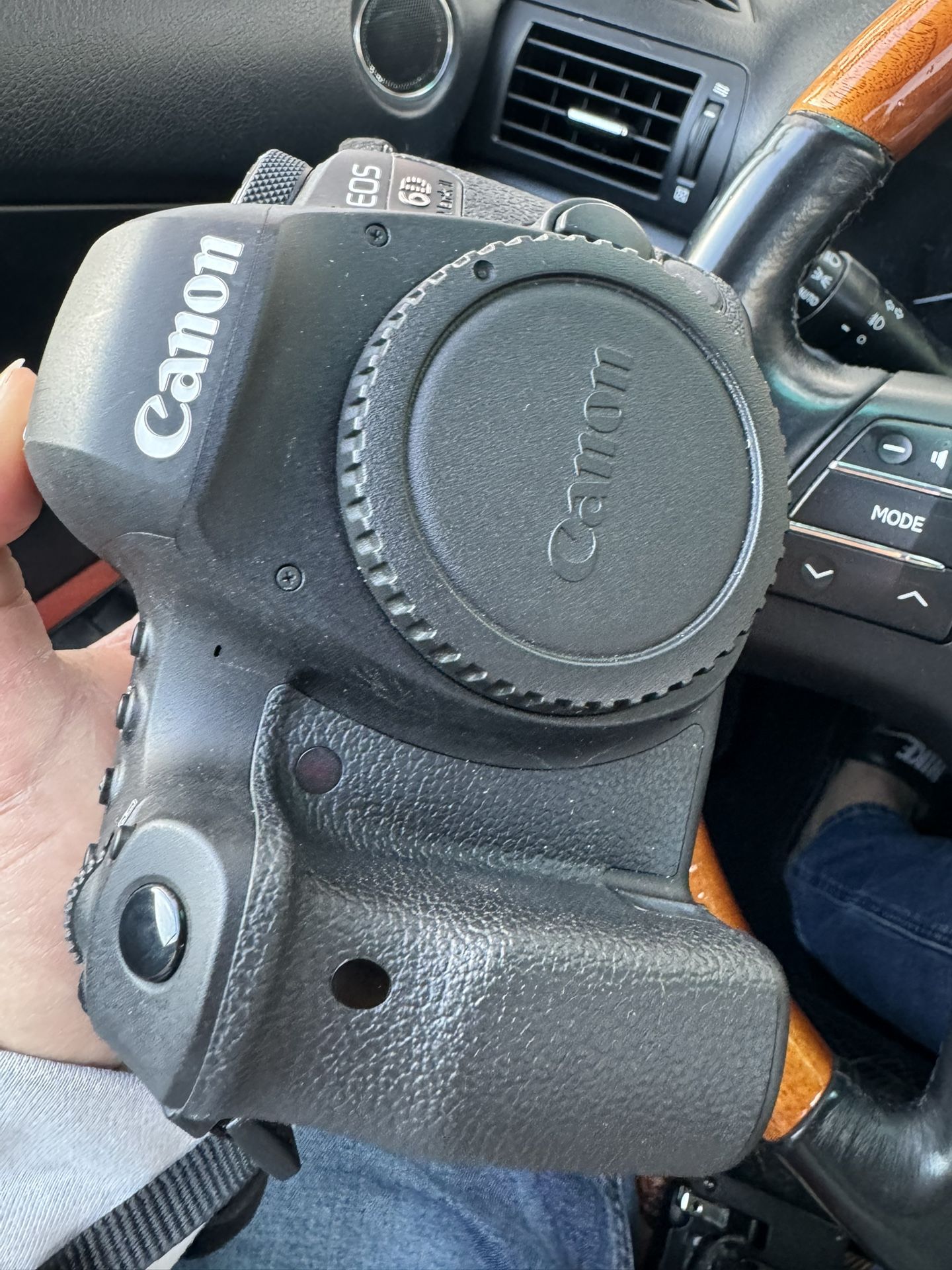 Canon 6d Mark II Used Good