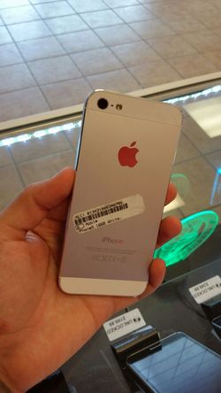 IPHONE 5 16 GB UNLOCKED