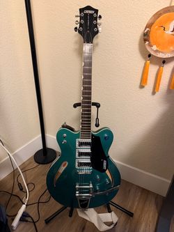 Gretsch Electromatic Semi-Hollow Electric Guitar