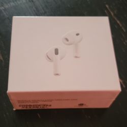 Apple AirPods Pro in Box