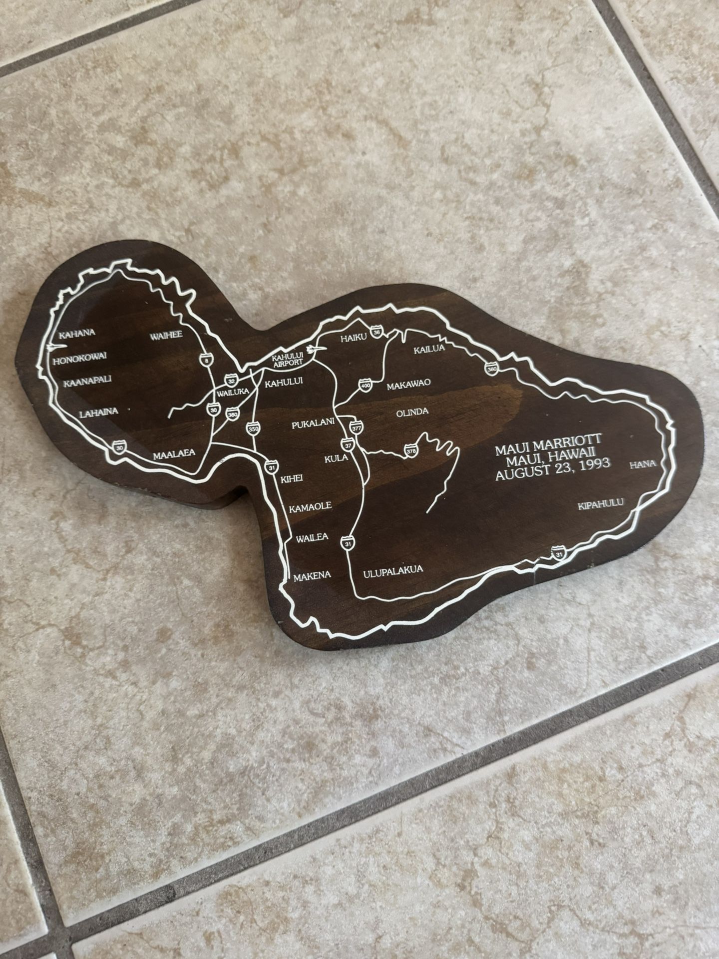 Maui Marriot 1993 Maui Hawaii Wooden Map