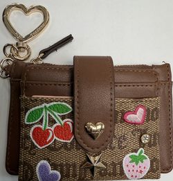 Ladies wallet