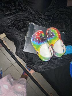 Crocs