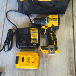 DEWALT Atomic 20V  Compact 1/2 in. Drill/Driver Kit with 2.0Ah Battery and Charger