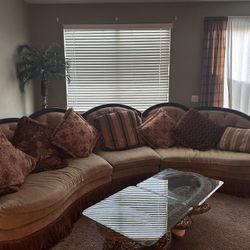 Elegant Vintage Curved Sofa Sectional