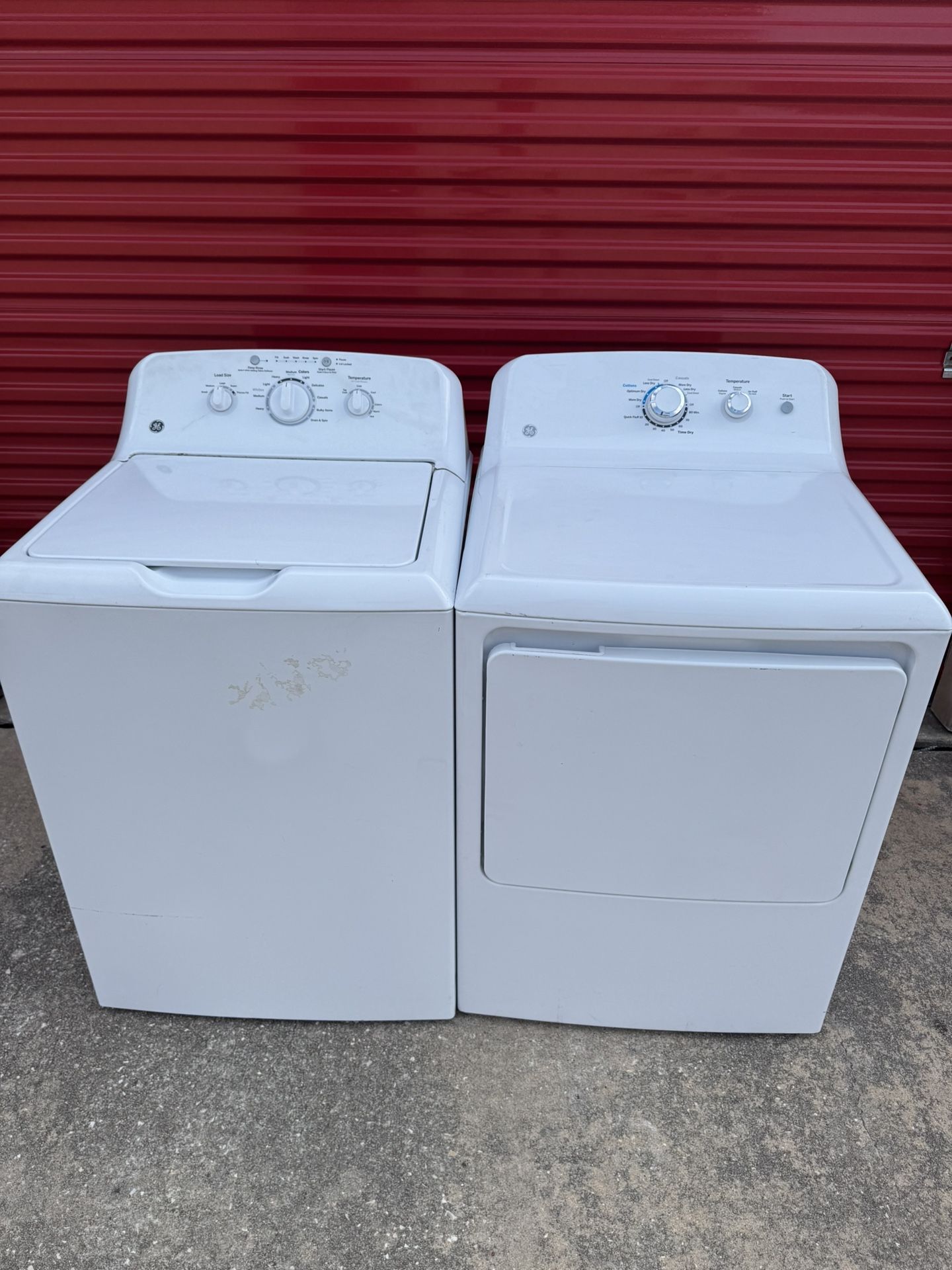 GE washer and dryer electric set
