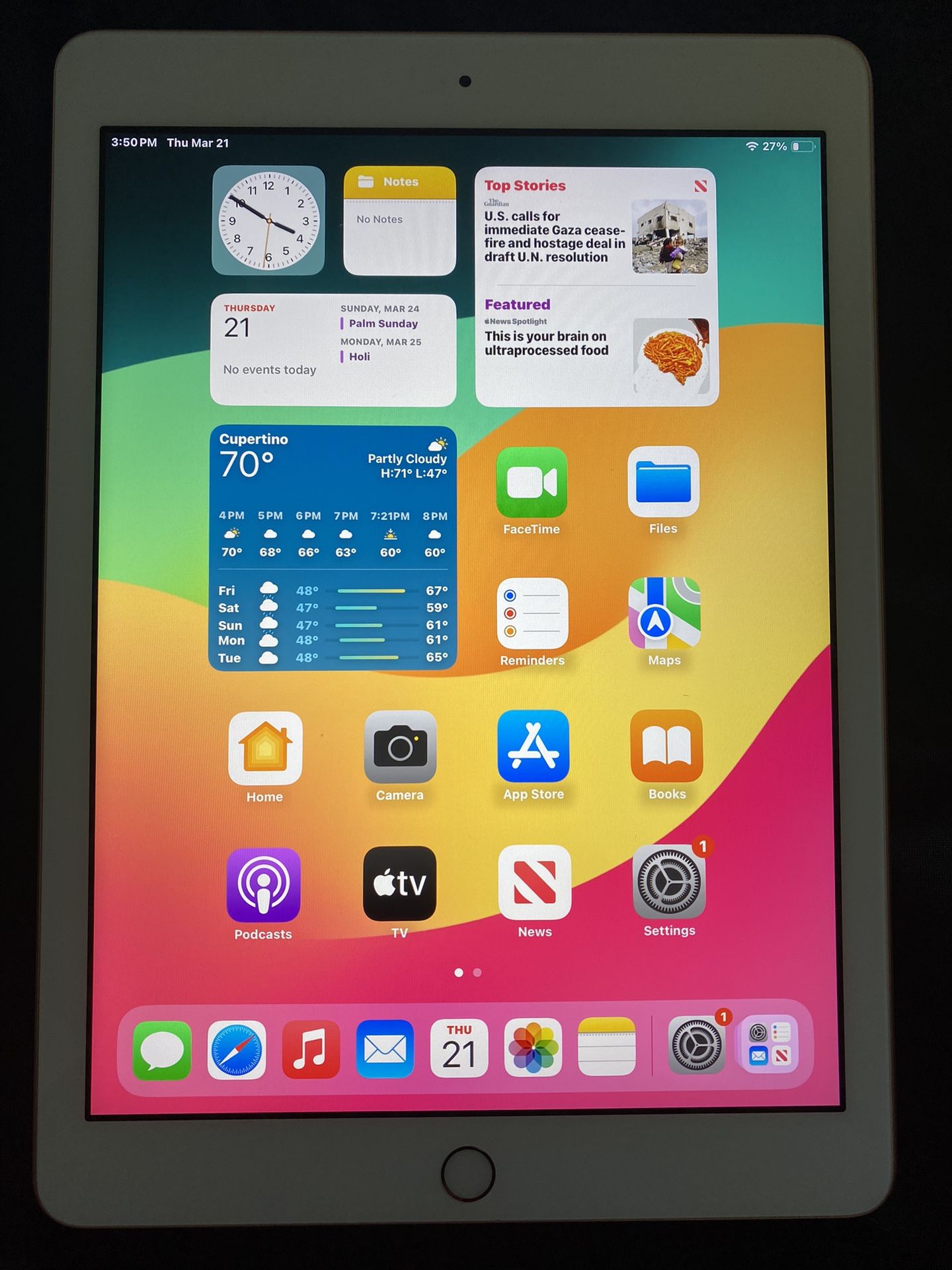 Apple iPad 6th Gen (light Pink)