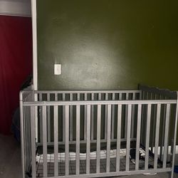 Baby Crib 