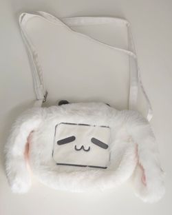 Cute white bunny plush crossbody bag – Adjustable strap