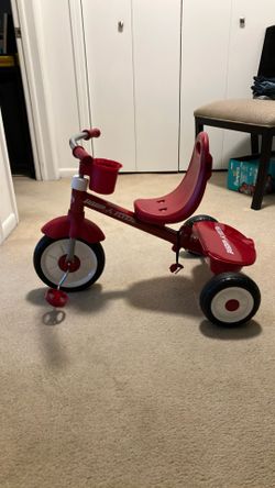 NEW Out Of Box Radio Flyer 4 In 1 Stroll And Trike