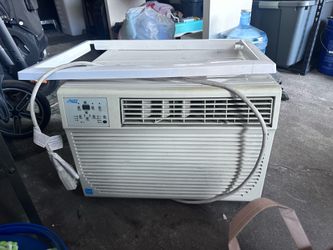 Ac - Arctic king 12,000btu