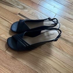 Ladies shoes size 10ww