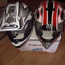 2 Helments