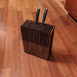 New Walnut Knife Block