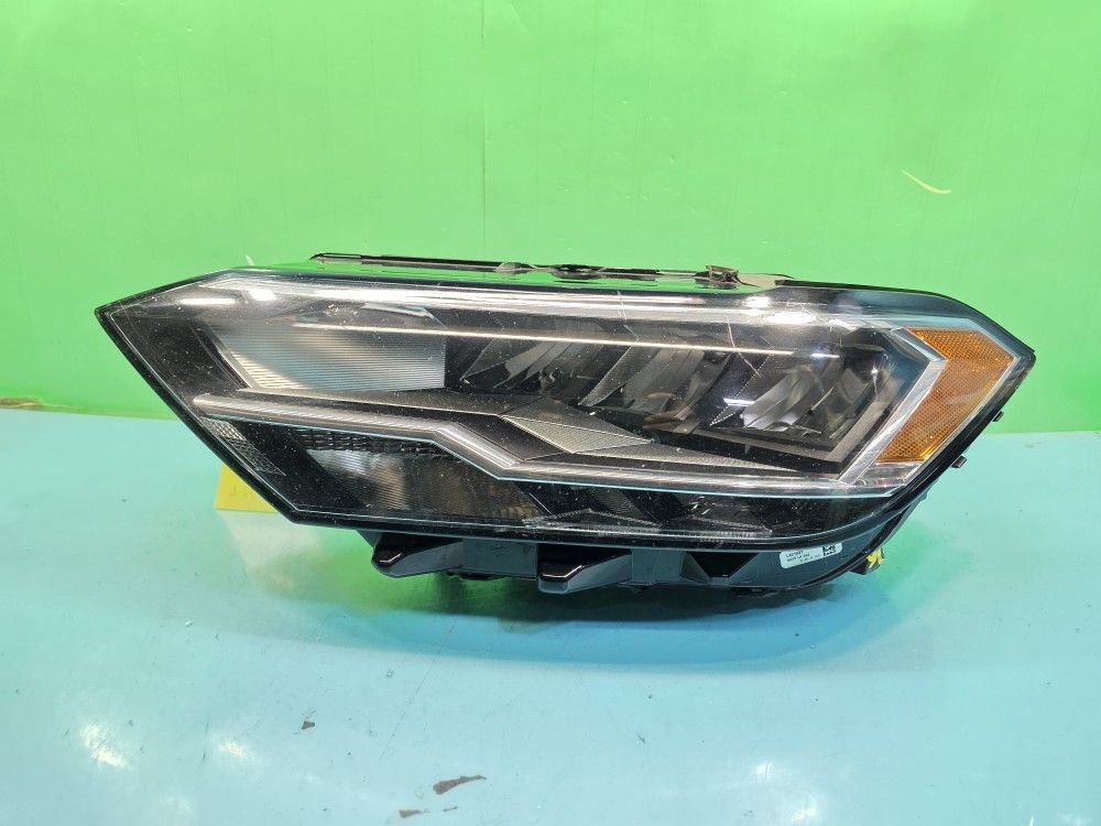 JETTA 2019 2020 2021 2022 2023 HEADLIGHT OEM