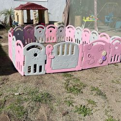 Plastic Play Pen