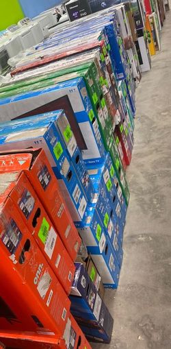 32 inch tv liquidation sale 😎😎😎😎‼️‼️‼️ THS7B