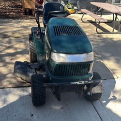 Craftsman Riding Mower 