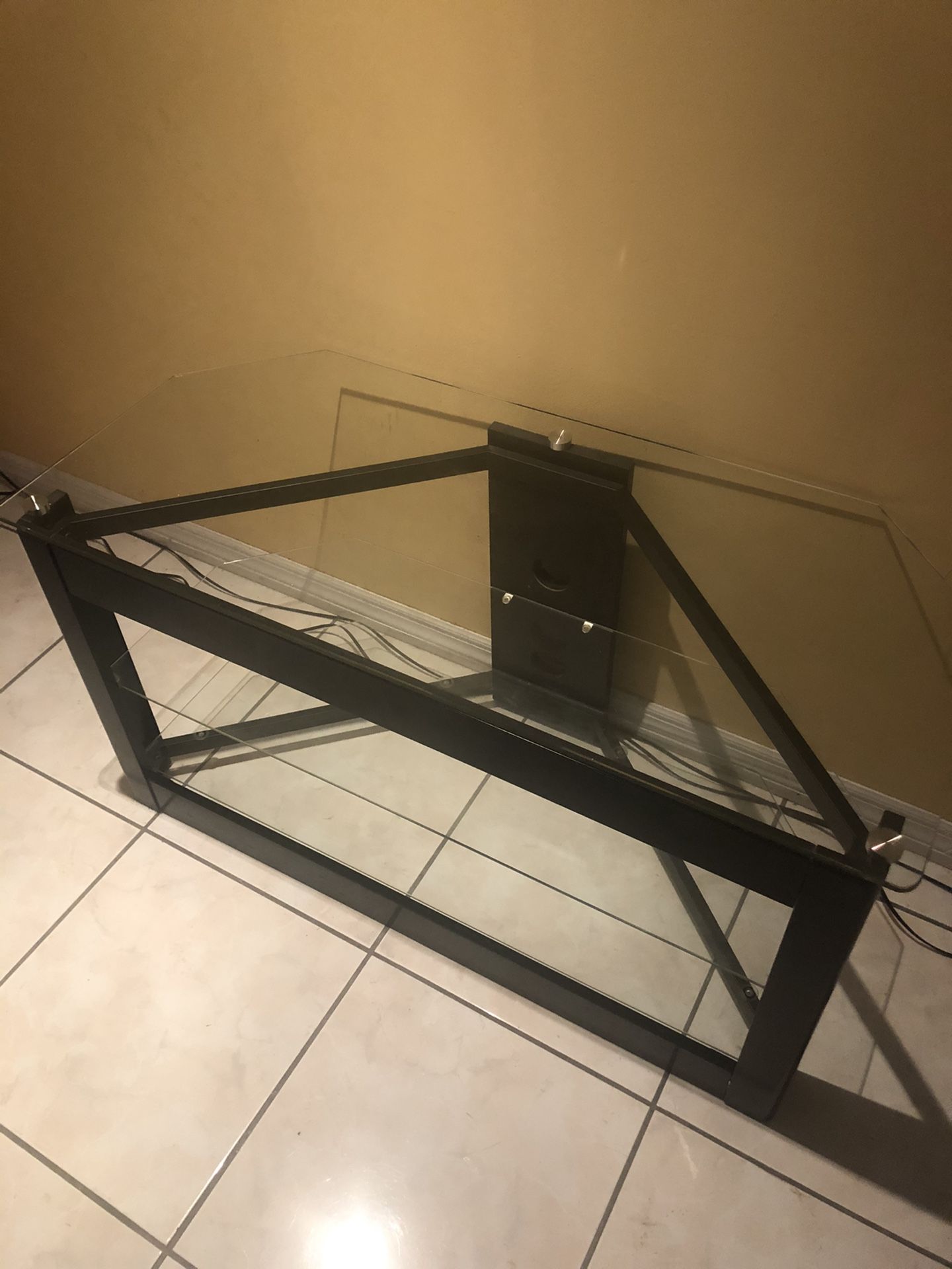 Tv stand