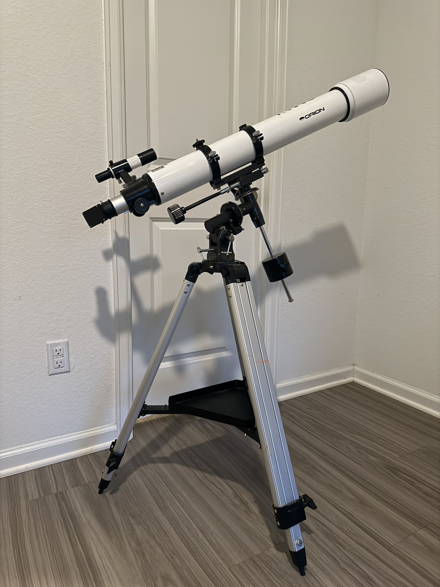 Orion Astro View 90 EQ