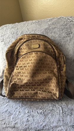 Micheal Kors back pack