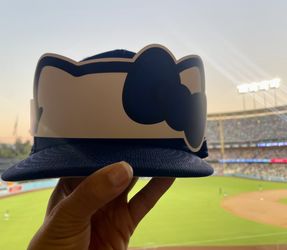 Dodger Hello Kitty Paper Hat