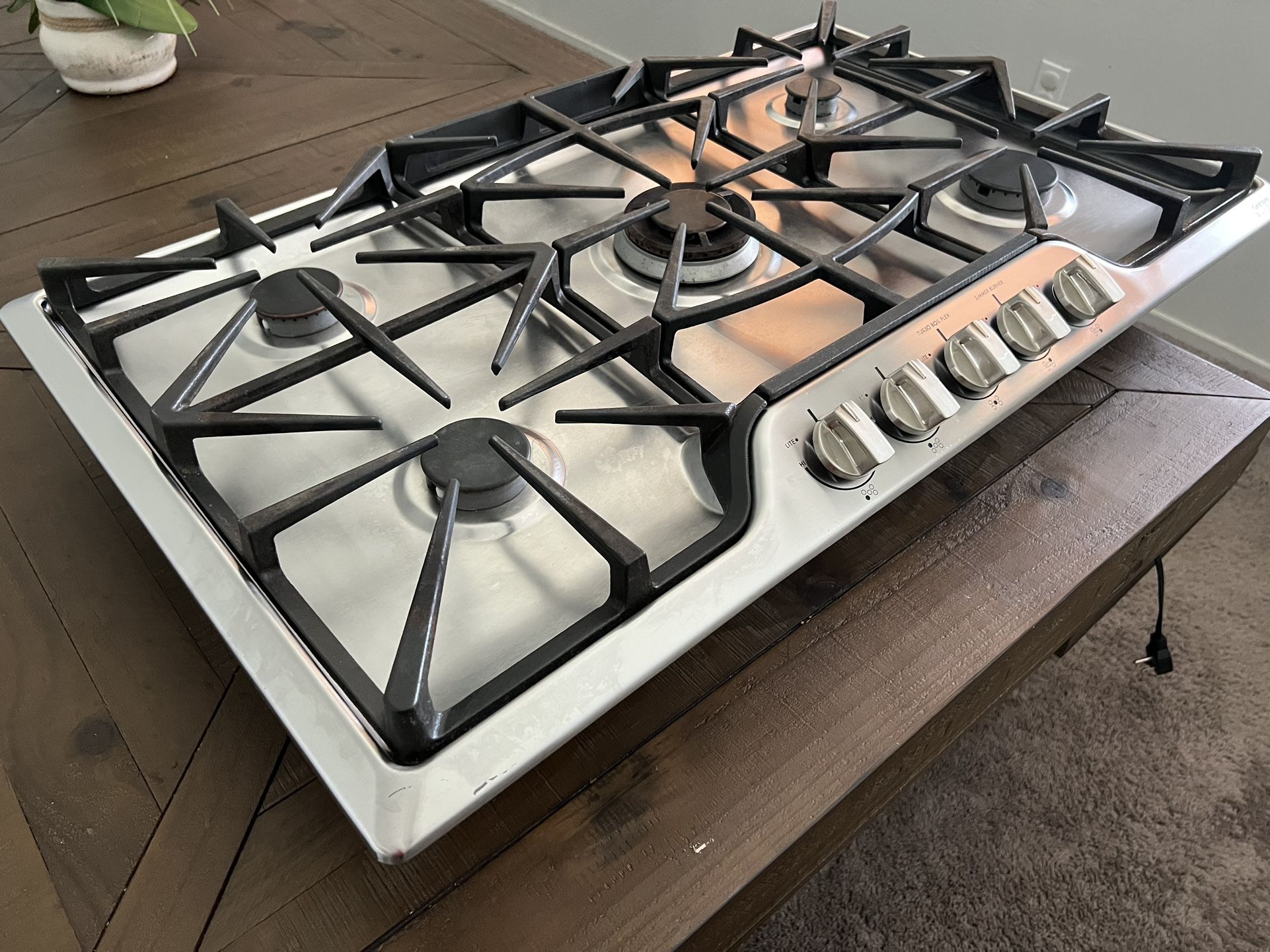 Kenmore Elite 36’ Gas Cooktop 5 Burner Estufa