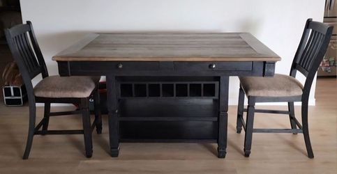 Ashley Tyler Creek Counter Height Dining Table