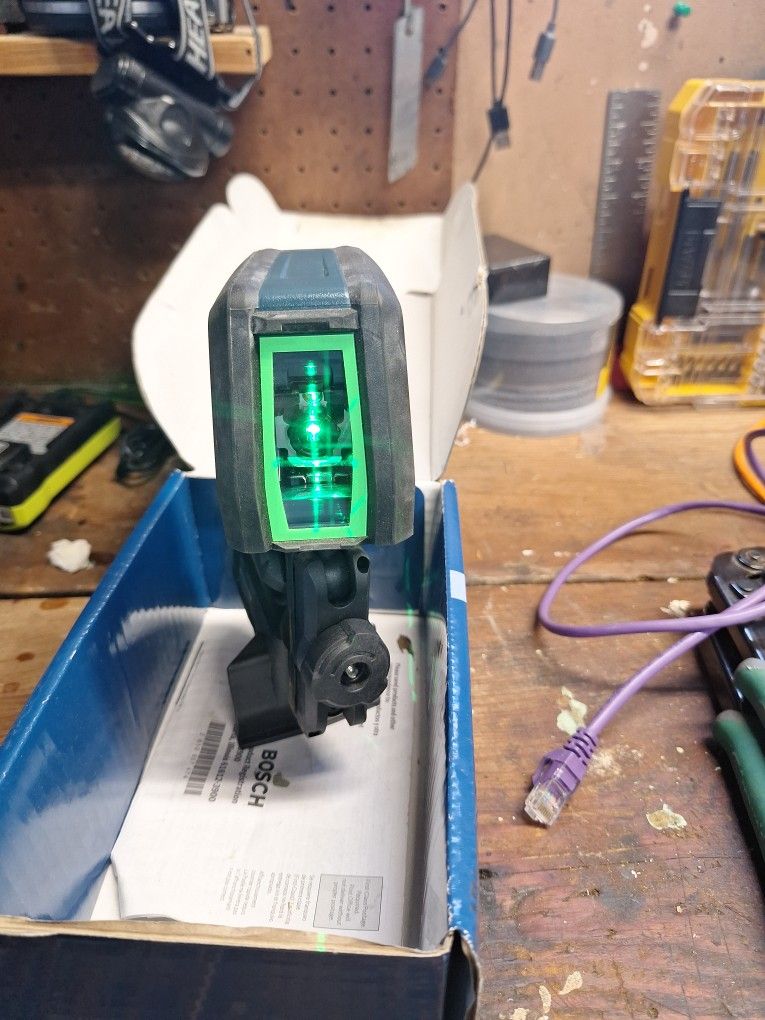 Bosch Green Beam Self-leveling