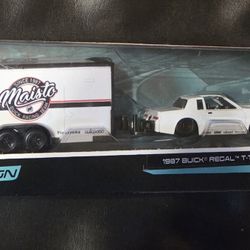 Maisto Desion 1:64 1987 Buick Regal T-Type/car Trailer 