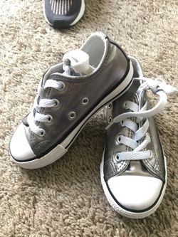 Toddler sneakers