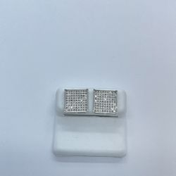 New 10k Solid Gold Diamond Square Earrings 