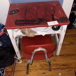 Small School Desk 