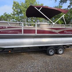 2013 Suntracker Party Barge 254 XP3 