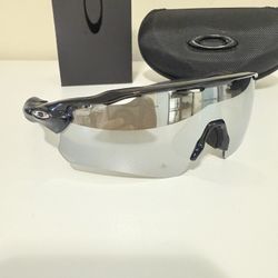 oakley sunglasses